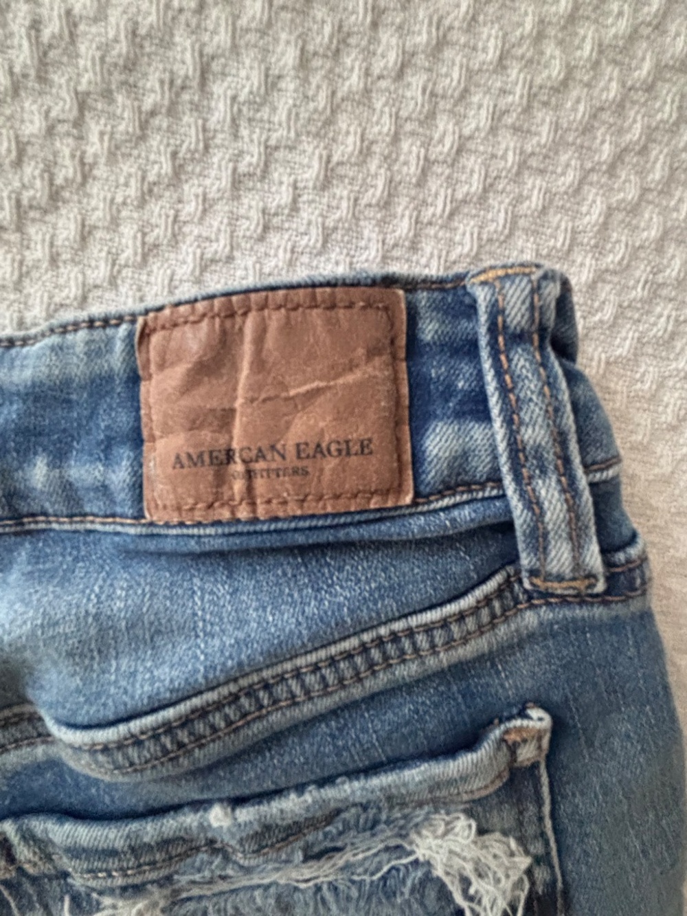 AE Jean Shorts - Picture 4 of 6